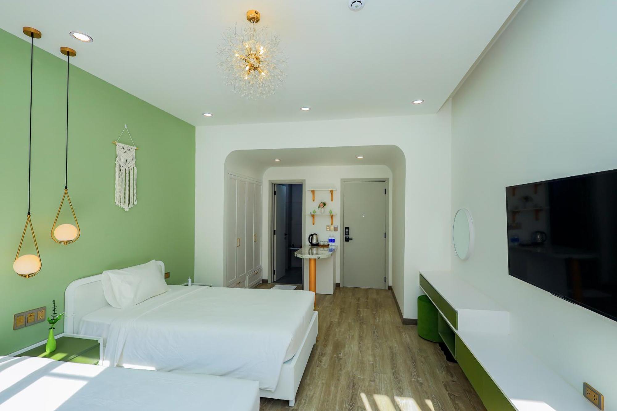 Sunset Sorrento Phu Quoc Aparthotel Exterior photo