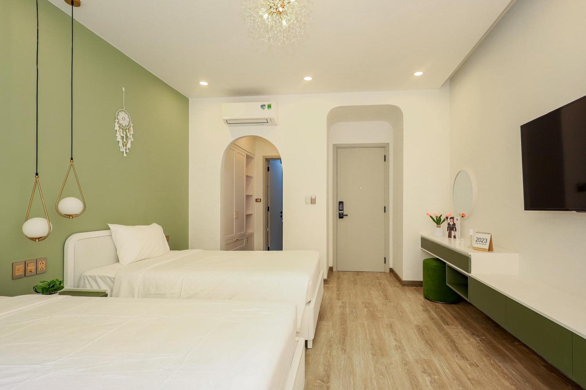 Sunset Sorrento Phu Quoc Aparthotel Exterior photo